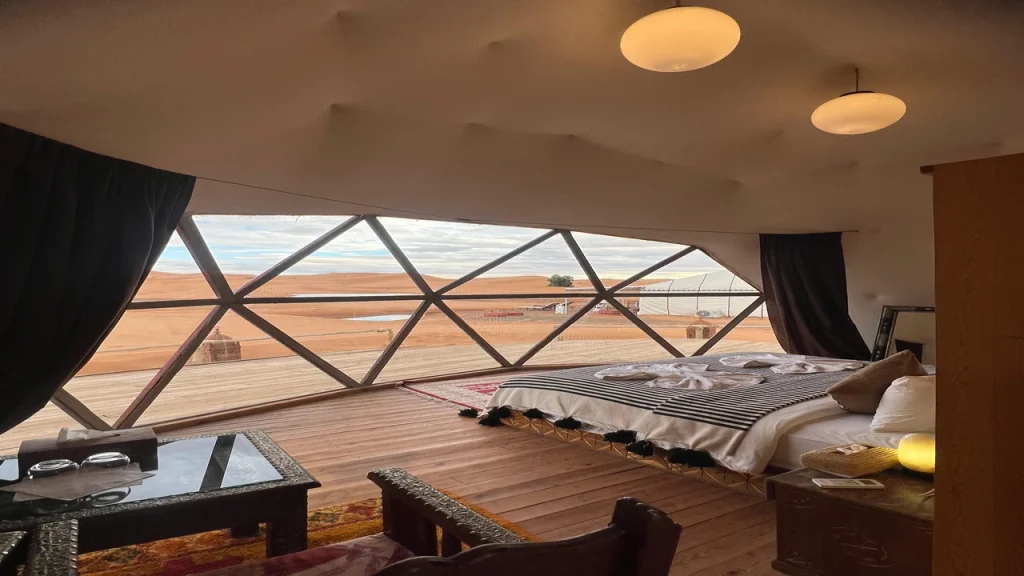 Campamento de lujo en el desierto